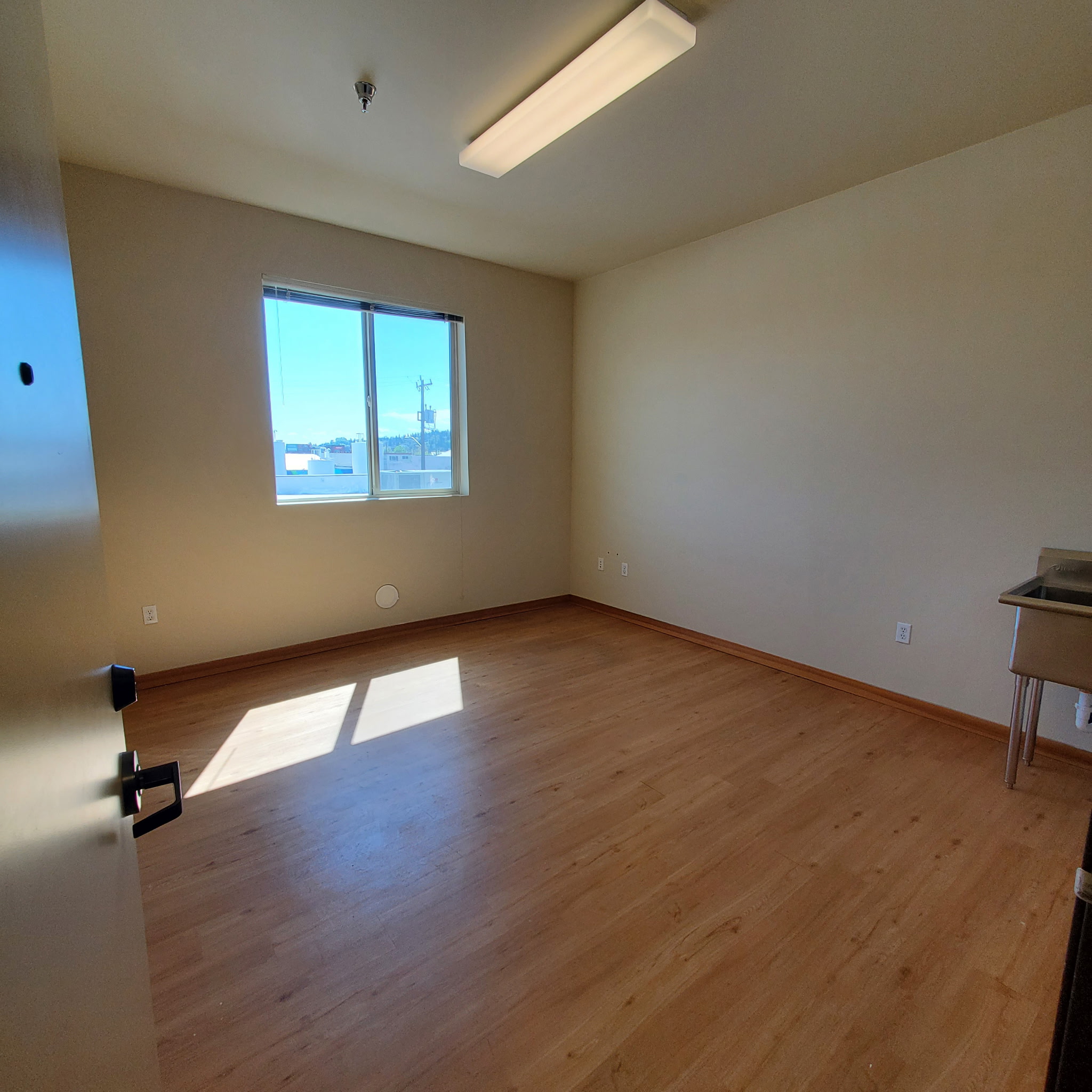 1417 NW 54th St